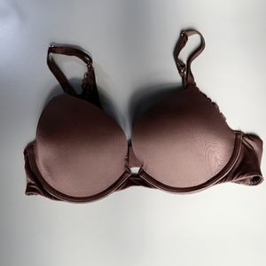 Fenty bra